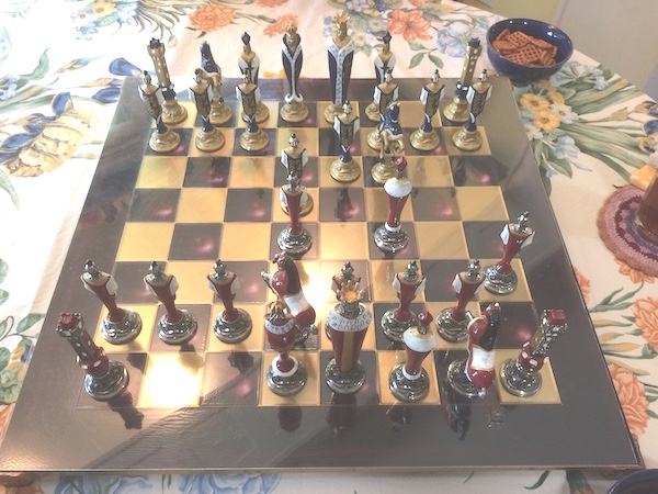 Italfama Renaissance chessboard and pieces